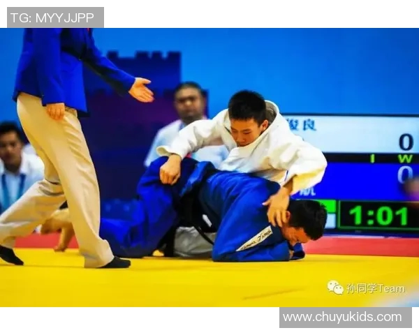 深圳羽毛球队灵活性对比分析及其对竞技表现的影响探讨 深圳羽毛球队灵活性对比分析及其对竞技表现的影响探讨