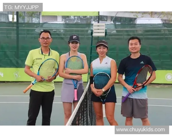 广州网球队世锦赛精彩配合展现团队精神与竞技实力 广州网球队世锦赛精彩配合展现团队精神与竞技实力