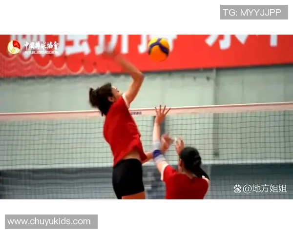 武汉排球队中路突破革新探索新战术提升整体实力与比赛表现 武汉排球队中路突破革新探索新战术提升整体实力与比赛表现